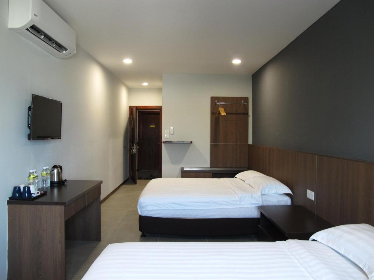 Hotel Sukaramai Kampung Gurun Exterior photo