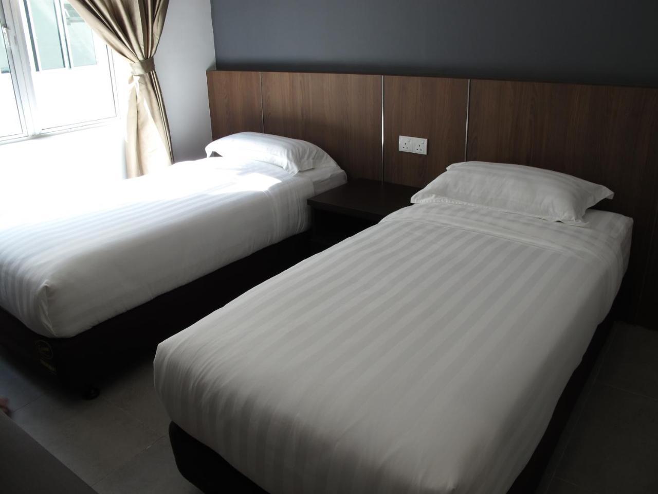 Hotel Sukaramai Kampung Gurun Exterior photo