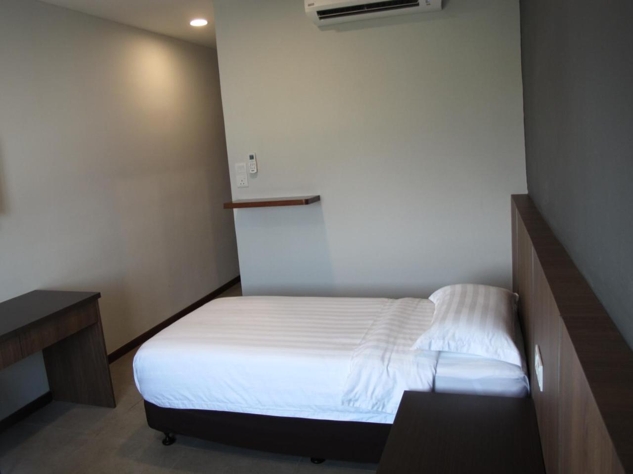 Hotel Sukaramai Kampung Gurun Exterior photo